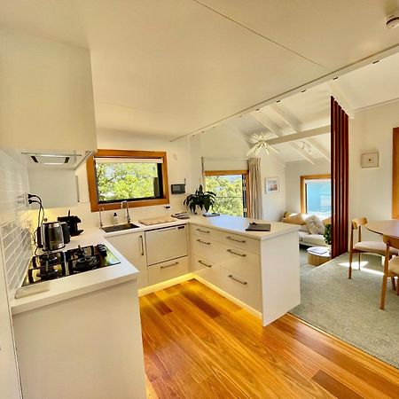 The Cove Cabin - Your Quiet Escape Dunedin Eksteriør billede